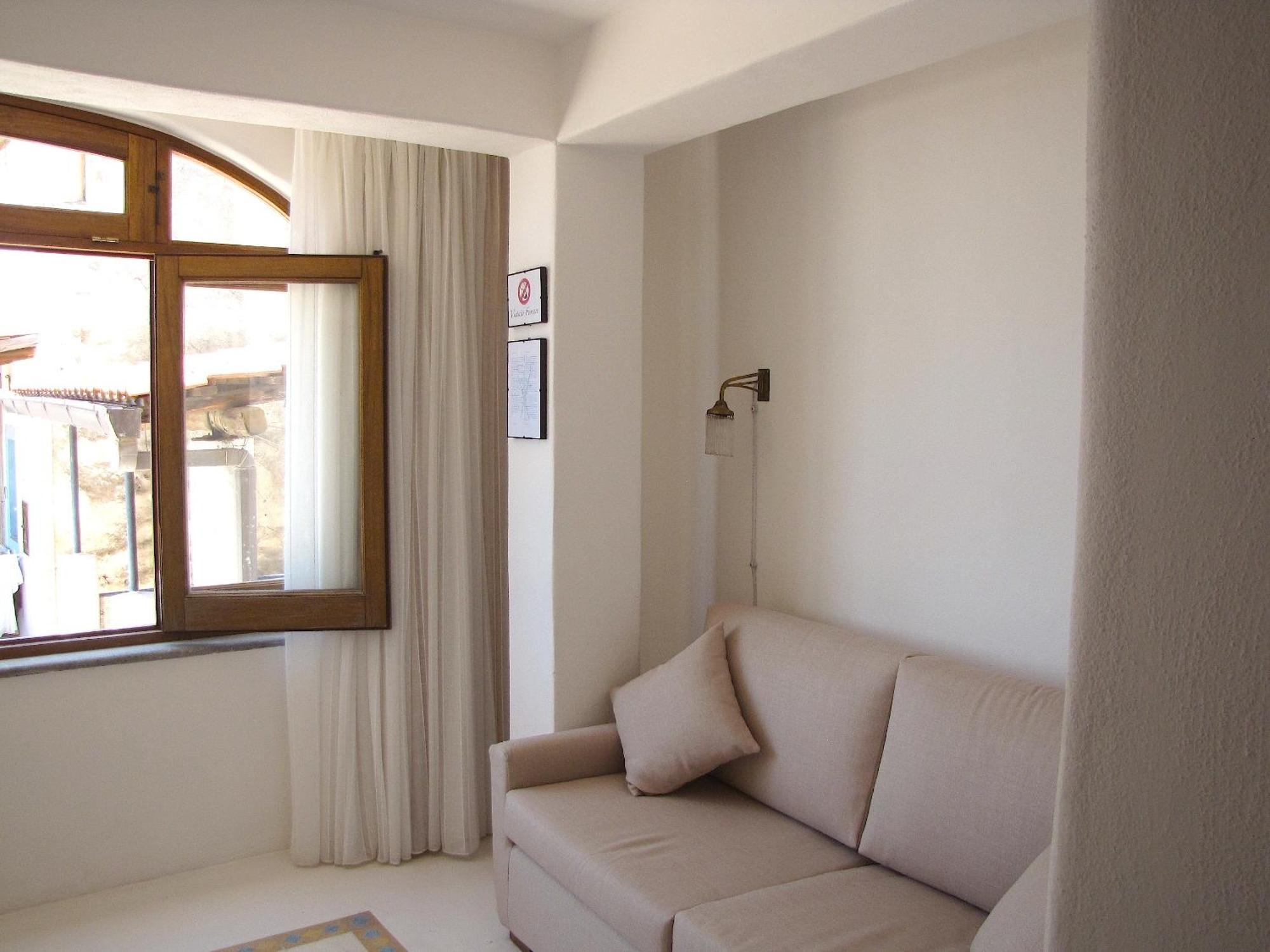 Hotel Santa Marina Antica Foresteria Santa Marina Salina Exteriör bild