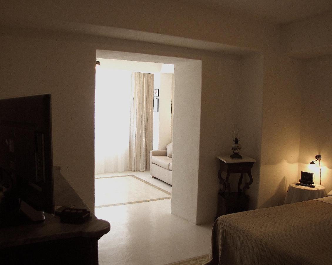 Hotel Santa Marina Antica Foresteria Santa Marina Salina Rum bild